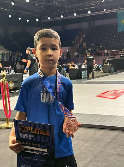 Гимназия мақтаныштары